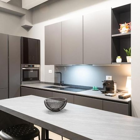 Carlo Suite Apartments Con Vasca Idromassaggio Palermo Eksteriør bilde