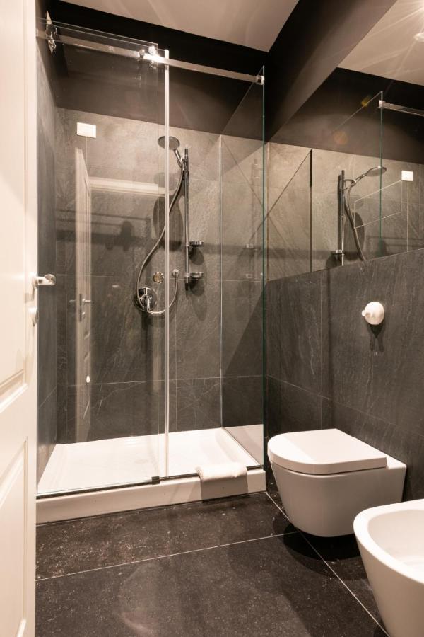 Carlo Suite Apartments Con Vasca Idromassaggio Palermo Eksteriør bilde